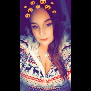 Meet your Posher, Leah